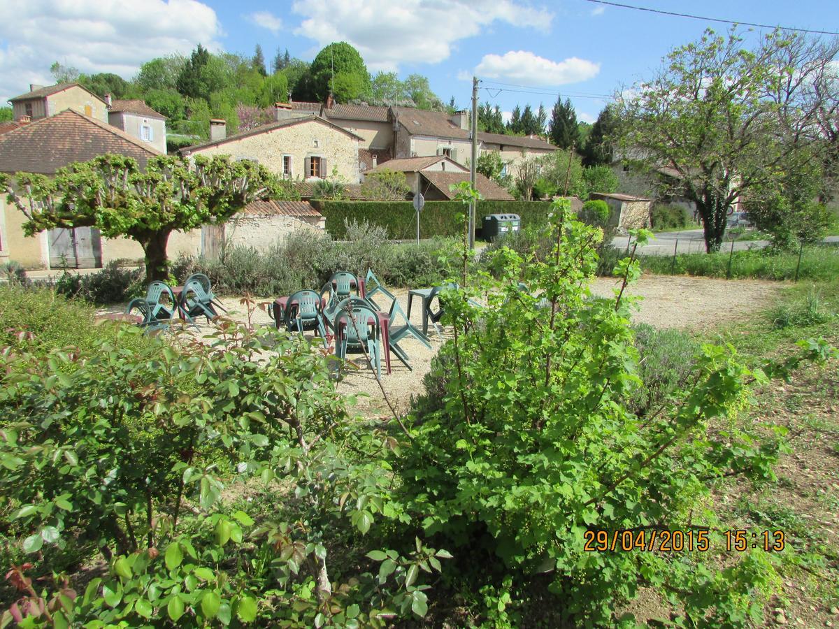 Hotel Le Relais Du Chateau Grignols Exterior foto